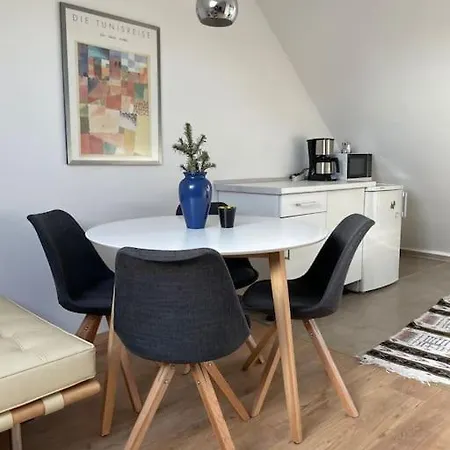 Gemuetliche Wohnung, Tolle Lage, Auch Fuer Messe Apartment